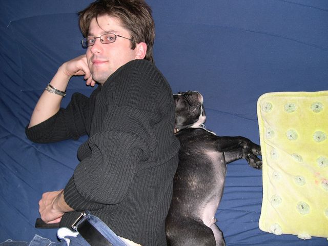 une sieste bien merite avec mon popa une sieste bien merite avec mon popa